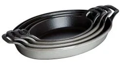 Staub Auflaufform Oval Aus Gusseisen In Graphitgrau